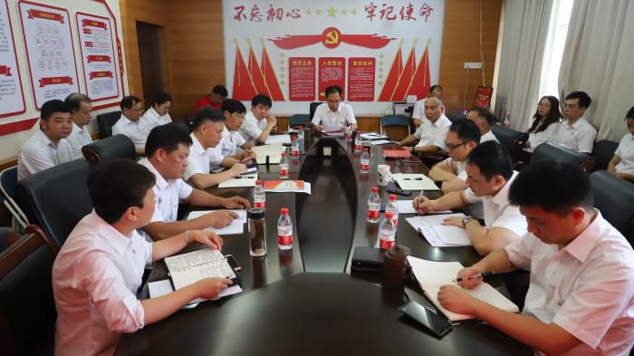 7典型事例分解会现场。谭龙 摄700.JPG