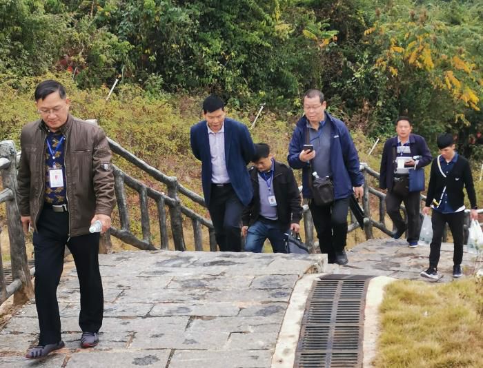 1.查抄组深刻现场检测。苏幼智摄700.jpg