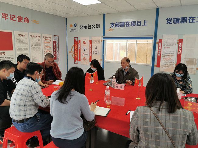 陈琳领导项目“红色工地”创9001cc金沙作。王瑾贞 摄（建图）.jpg